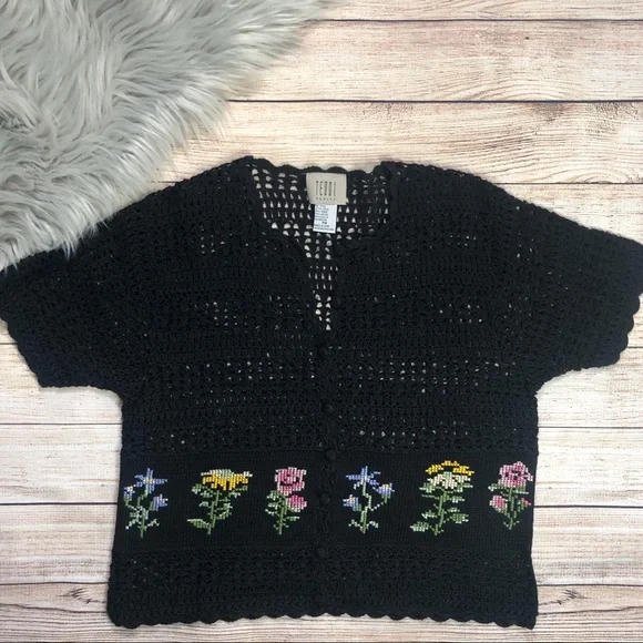 Teddi Vintage Woman’s Festival Black Crochet Top - Picture 2 of 6